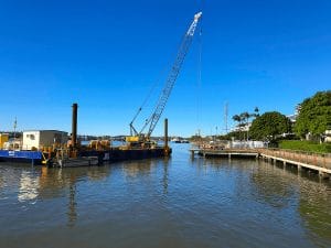 Mariners Reach Riverwalk Remediation Crane